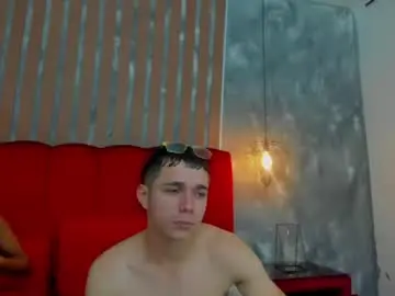 Chaturbate Live Porn of zoeandalex_