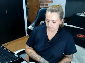 Chaturbate Best live sex cam show of perlagoloza05