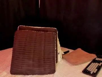 Chaturbate Best live sex cam show of miaknox