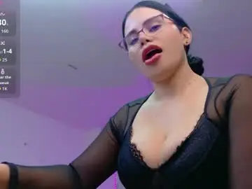 Chaturbate Live Sex Cam of pam_roberts