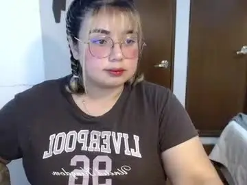 Chaturbate Sex Chat of yini_angel07