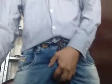 Chaturbate Live Sex Cam of barryallen_27