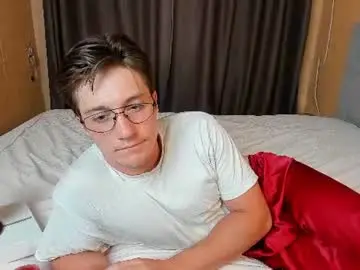 Chaturbate Nude Webcam of deni_boy99