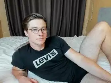 Chaturbate Free Live Porn of deni_boy99