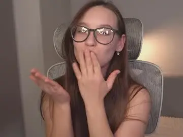 Chaturbate Free Live Porn of just_emmy