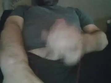 Chaturbate Live Sex Cam of totalpackage2089