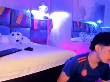 Chaturbate Adult Webcams of dominicjay_
