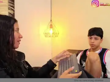 Chaturbate Live Sex Cam of morgan_alice