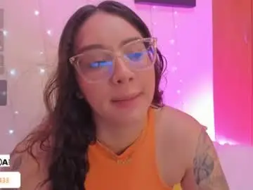 Chaturbate Live Sex Cam of olivia_s19