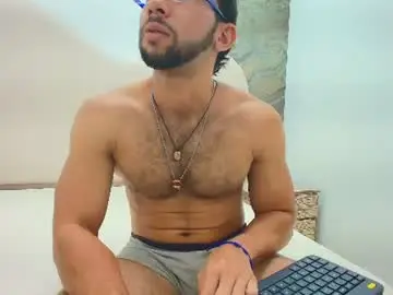 Chaturbate Free Porn Cam of felipe_diamond