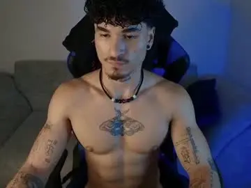 Chaturbate Live Sex Cam of thomas_fit1