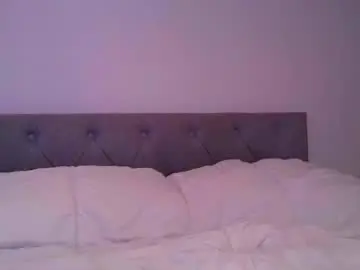 Chaturbate Live Sex Cam of alwaysdownforwhatev