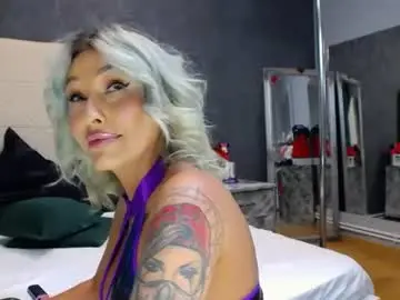 Chaturbate Nude Webcam of issasmyth