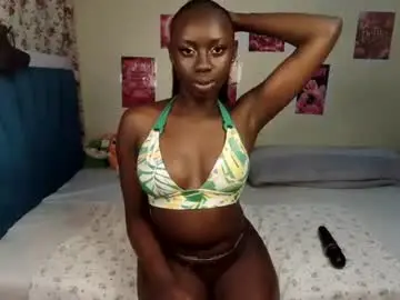Chaturbate Live Sex of petite_charm