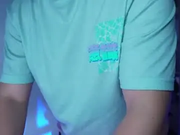 Chaturbate Free Porn Cam of aron__cooper