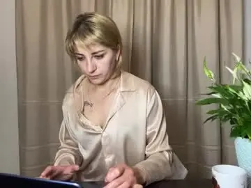 Chaturbate Nude Webcam of crystalfever_