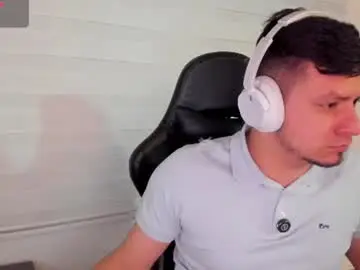 Chaturbate Live Sex Cam of rick_diesel