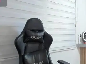 Chaturbate Live Porn of rick_diesel