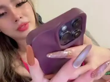 Chaturbate Live Sex Cam of babyclarats
