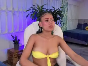 Chaturbate Live Porn of baby_julieta00