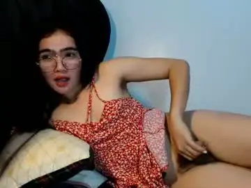 Chaturbate Watch Live Sex Cams of akamamiki25