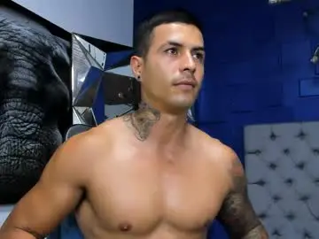 Chaturbate Live Sex Cam of andres_clark