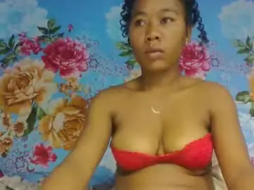 Chaturbate Watch Live Sex Cams of bemonique