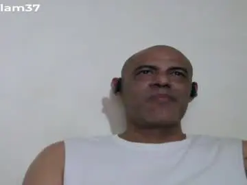 Chaturbate Live Sex of retlam37