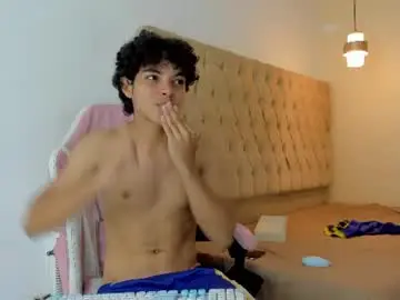 Chaturbate Free Live Porn of boy_king28