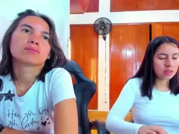 Chaturbate Best live sex cam show of emily_and_soffy