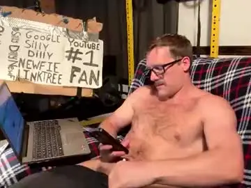 Chaturbate Adult Video Chat of sillydillynewfie