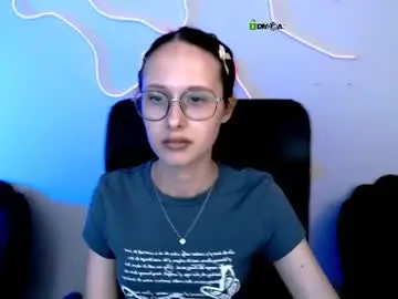 Chaturbate Nude Webcam of emma_bless_