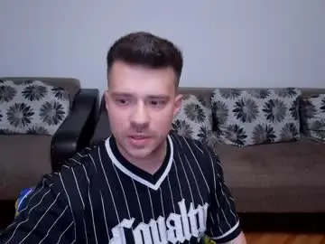 Chaturbate Adult Video Chat of johnnylove21