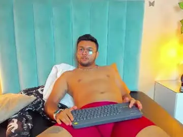 Chaturbate Live Porn of paul_and_amber