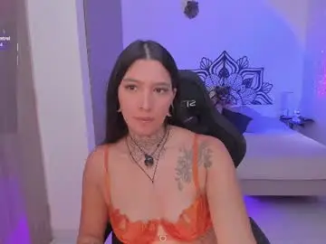 Chaturbate Live Sex of louanebouroff