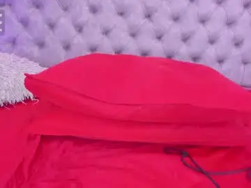 Chaturbate Live Sex of sofia_girl_