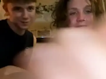 Chaturbate Adult Video Chat of justfriendsz
