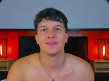 Chaturbate Best live sex cam show of leo_savage_