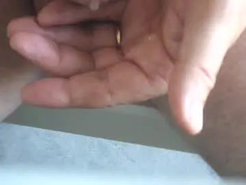 Chaturbate Live Sex Cam of danyvdh
