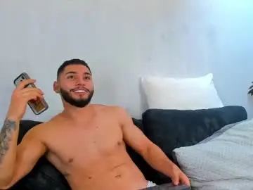 Chaturbate Sex Chat of louis_connor