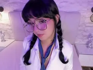 Chaturbate Live Porn of little_vel