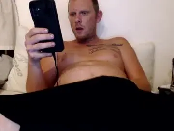 Chaturbate Best live sex cam show of papapfouts
