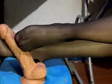 Chaturbate Watch Live Sex Cams of al3x4nder868381