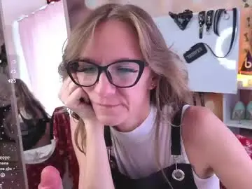 Chaturbate Live Sex Cam of jesica_moon_peachyy
