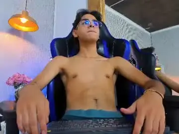 Chaturbate Nude Webcam of davidcahs17_