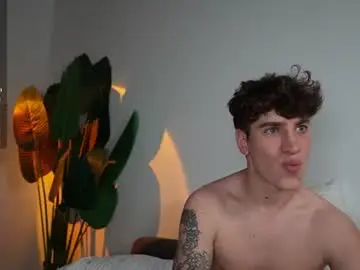Chaturbate Free Live Porn of evan_white_
