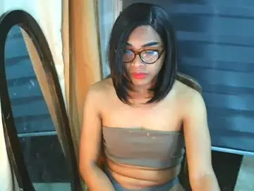Chaturbate Live Porn of _karie_