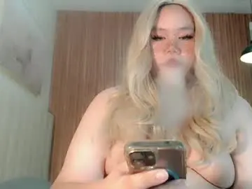Chaturbate Nude Webcam of dangerous_womanxx