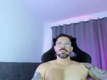 Chaturbate Free Porn Cam of pierrevidal