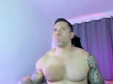 Chaturbate Live Sex Cam of pierrevidal